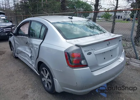 2012 Nissan Sentra 2.0 Sr z USA, uszkodzony, nr VIN 3N1AB6AP6CL662205